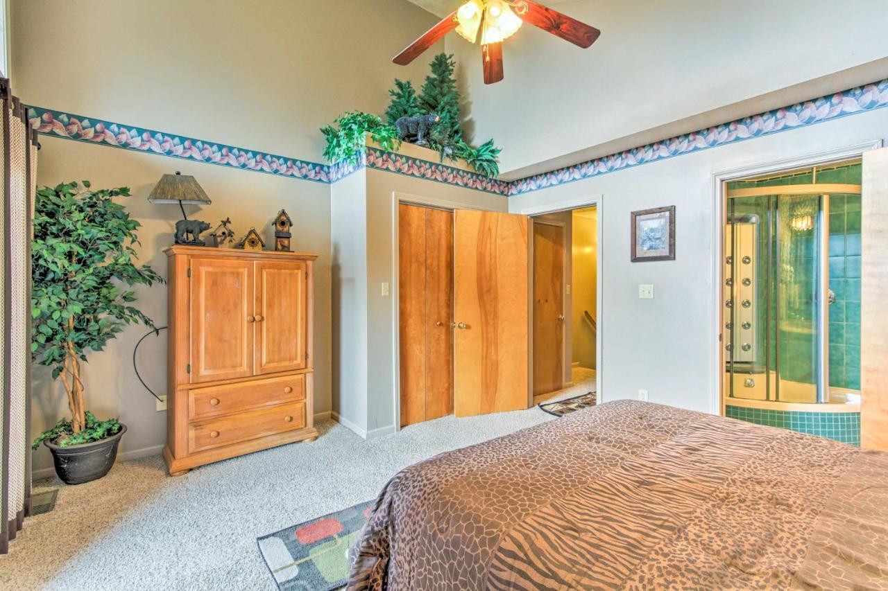 Spacious Resort Condo Central Locale By Dollywood Pigeon Forge Exterior photo
