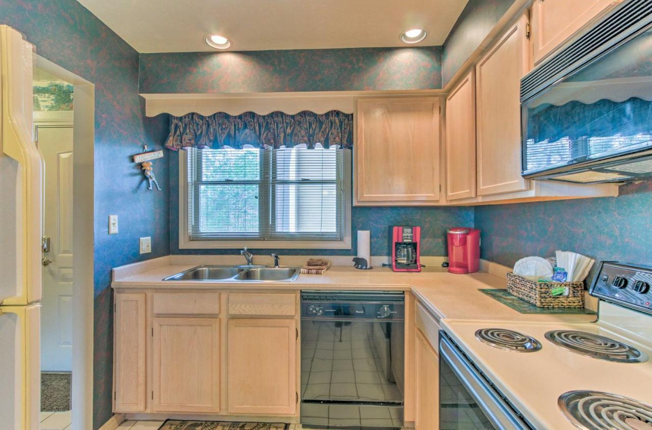Spacious Resort Condo Central Locale By Dollywood Pigeon Forge Exterior photo